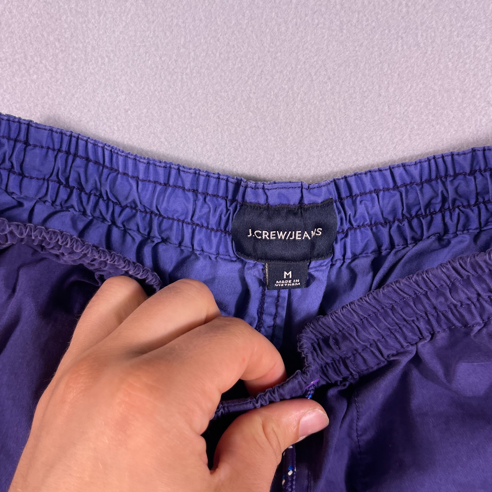 J Crew Climbing Shorts Mens Medium Blue Drawstring Hiking Baggies 6″ Inseam