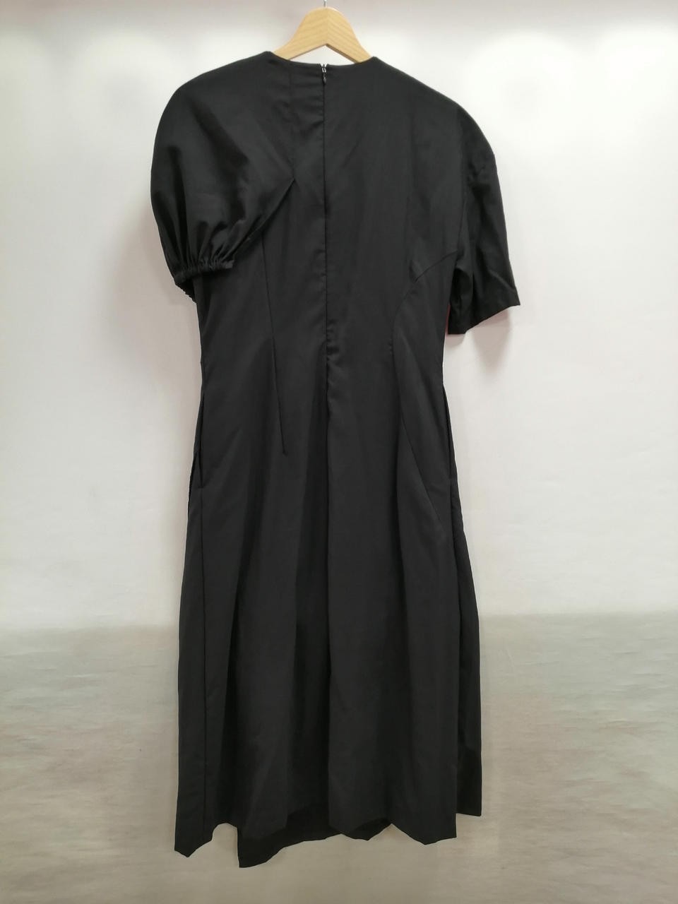 AKIRANAKA Black Puff Kimono Sleeve Jersey Dress 4US Sz S Midi 46in