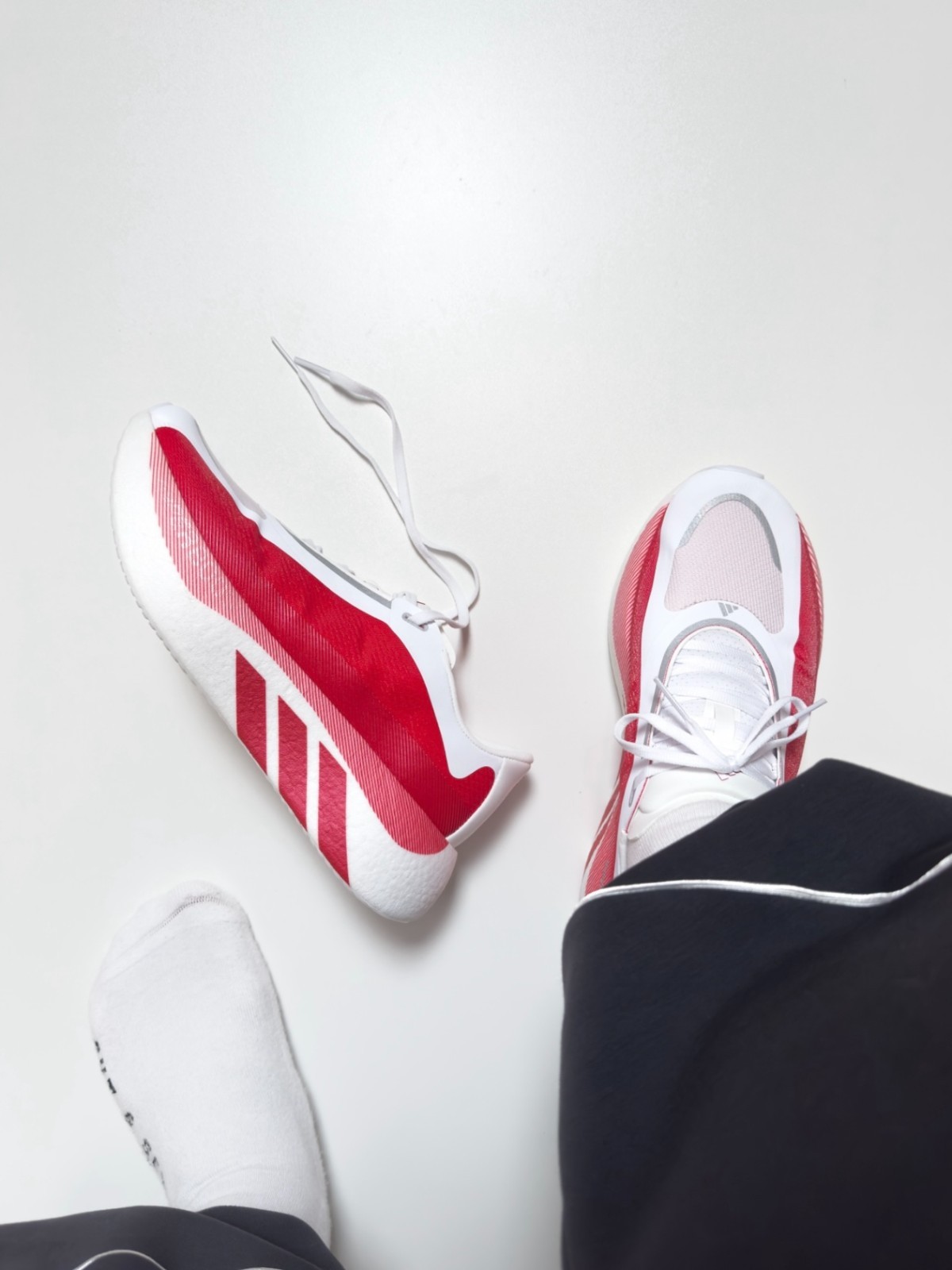 adidas Hyperboost Edge Cloud White Pure Ruby W – KI1916
