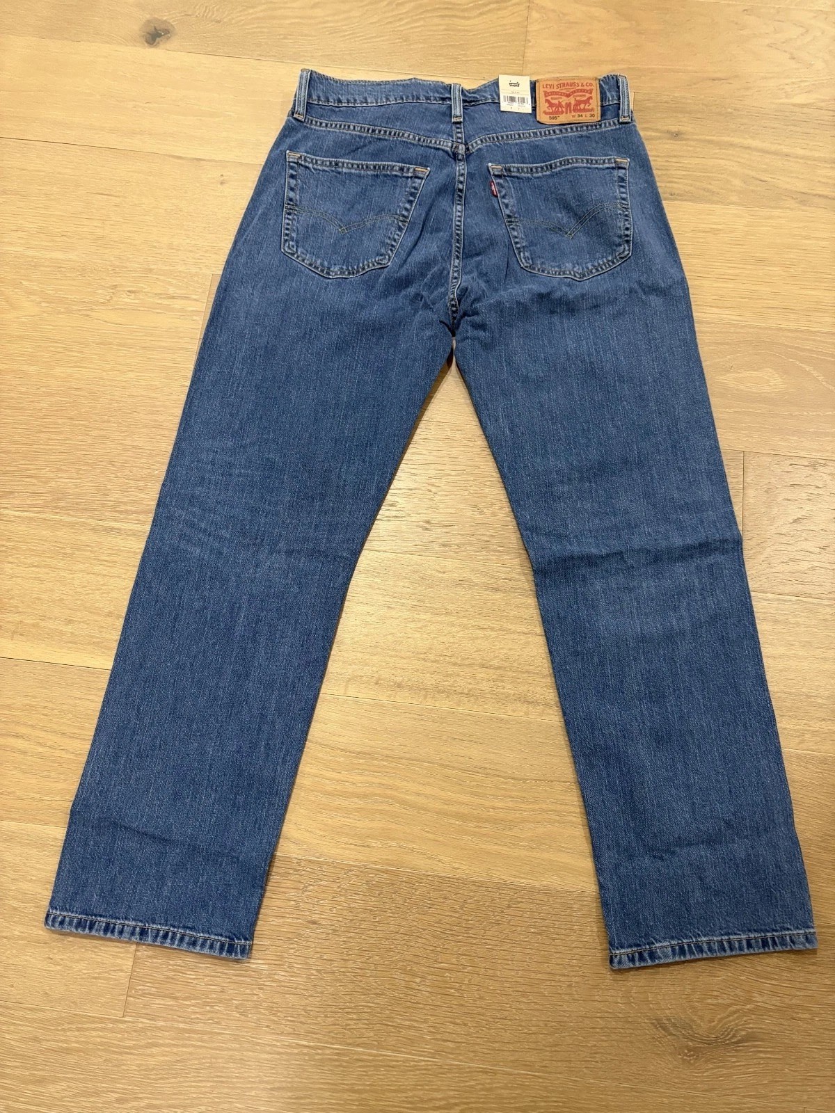 NWT-Levi’s Men’s 505 Regular Fremont Drop-Shot 34W x 30L