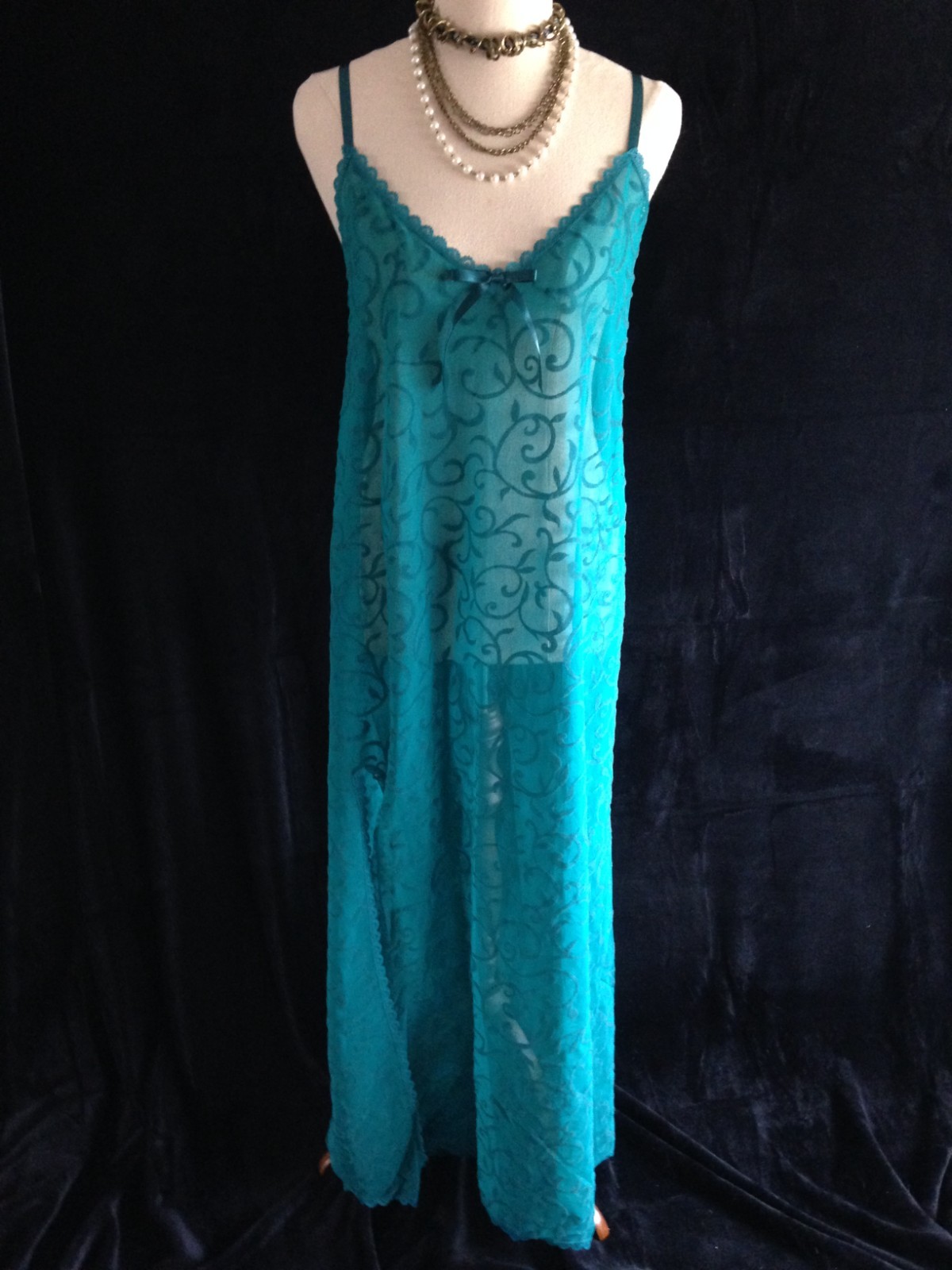 Pretty Jade Green Long Nightgown w/ Velvet Swirls & Sheer Robe Long Peignoir