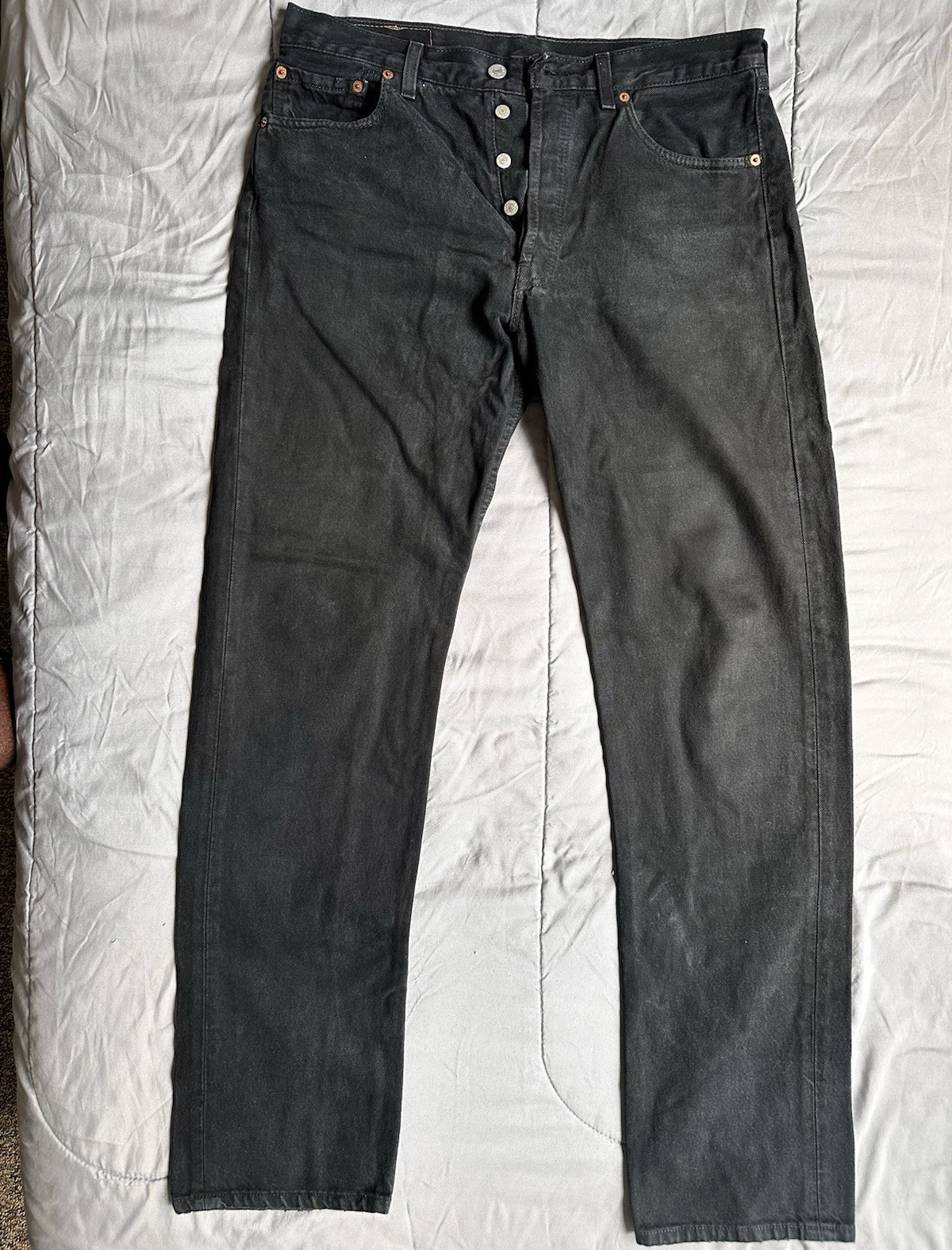 Levi’s Men’s Black Denim Straight Leg Regular Fit Mid Rise Button Fly Jeans