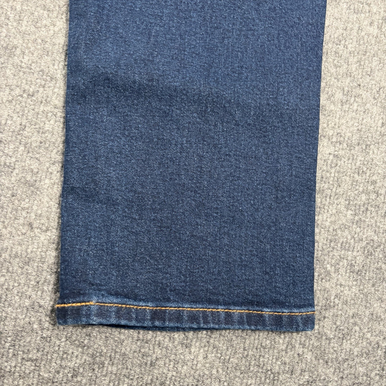 NWT Levis Mens 502 Taper Fit Jeans Blue Stretch Denim Zip Fly 34×32 Tapered