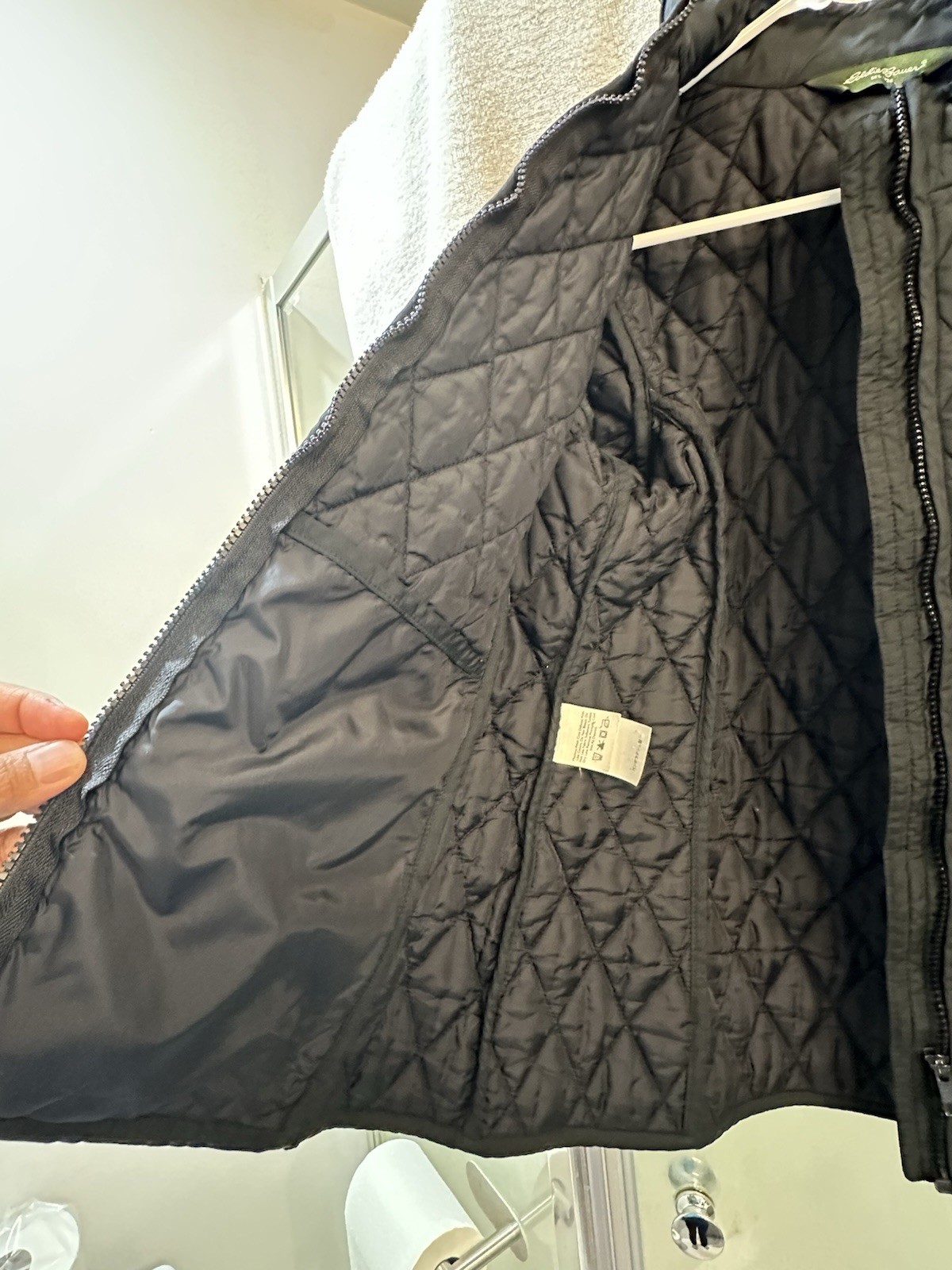 Eddie Bauer Women’s Black Quilted Full Zip Short Jacket Coat Size S