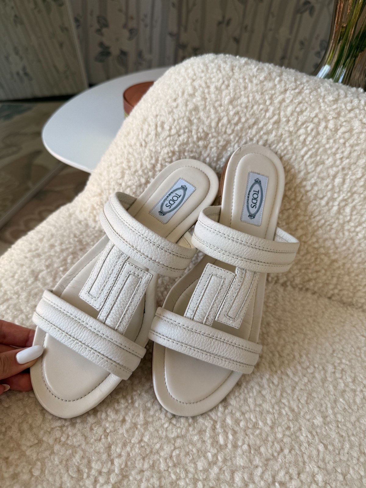 Tod’s Double T Flat Leather Sandals White Size 38
