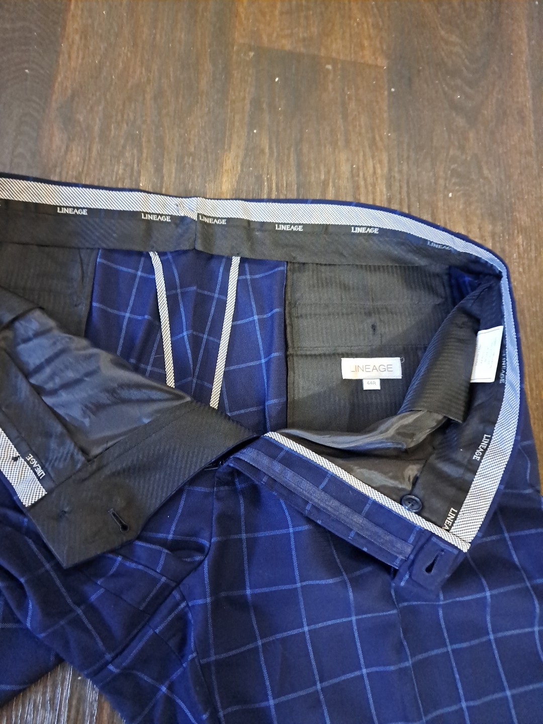 Lineage Performance Stretch Fabric Blue Windowpane 2pc Suit Mens 50R Pants W44