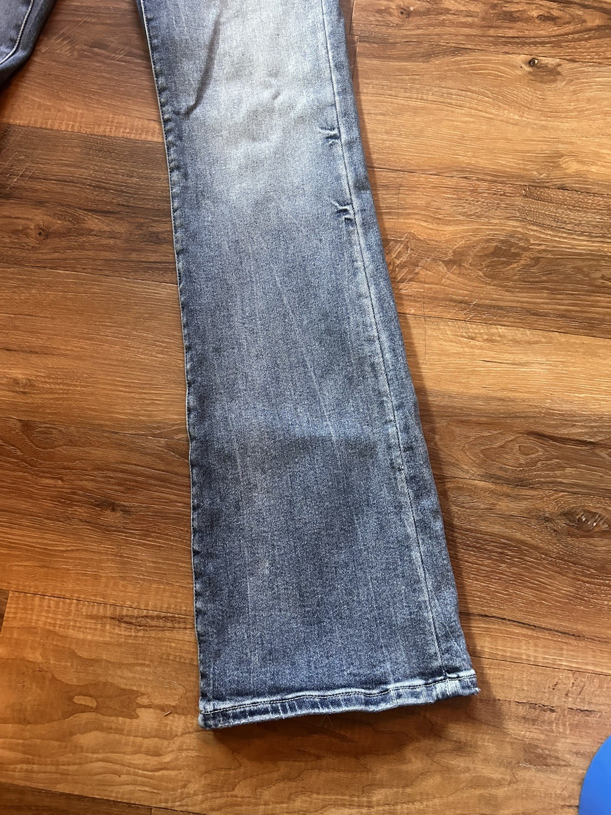 BKE Payton Universal Fit Midrise Boot Cut Jeans 26/36 Women’s