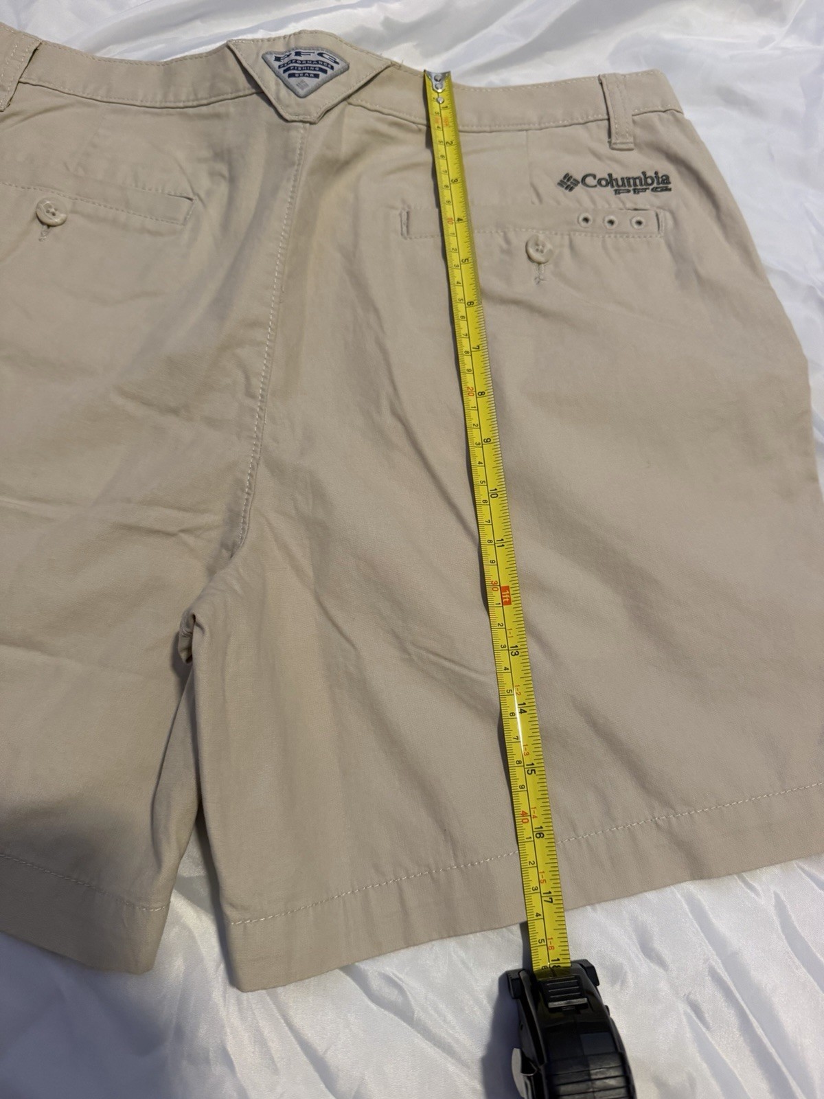 Columbia PFG Bonehead II Beige Cotton Chino Shorts 6″ Inseam Pockets FM4016-160