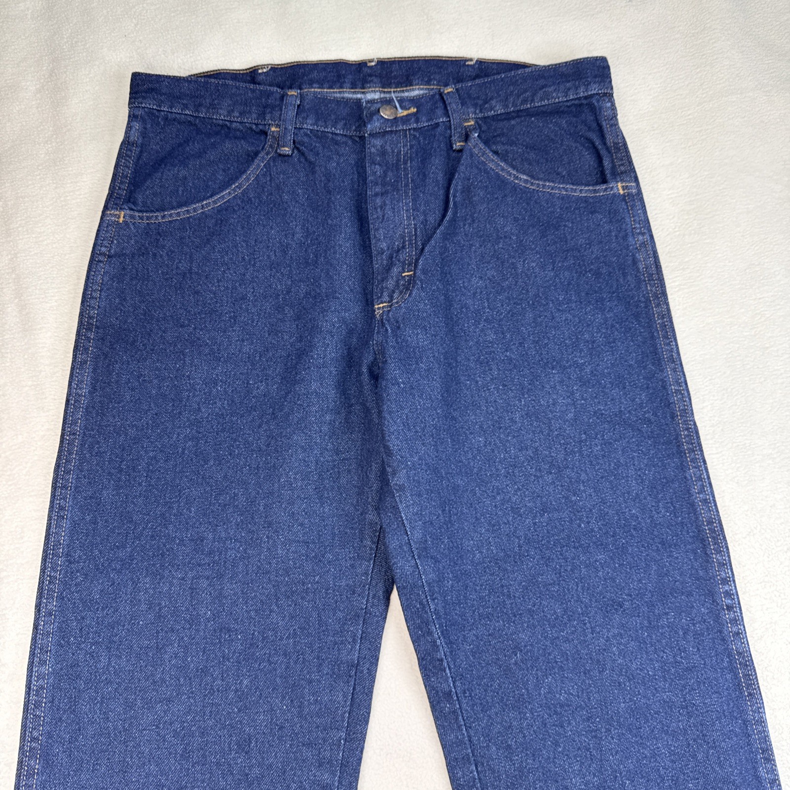 New Rustler by Wrangler Men’s Regular Fit Straight-Leg Jeans 34×30 Blue