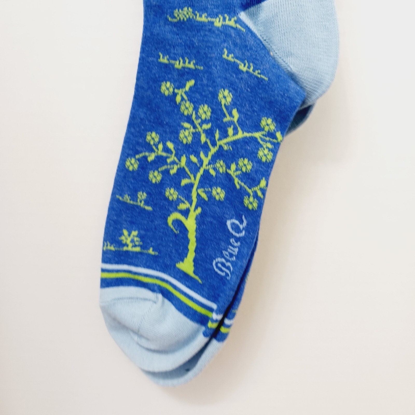 Sock Blue Q Crew Men Hark Microbrewery Chariot Horse Roman Greek Cotton Comfort