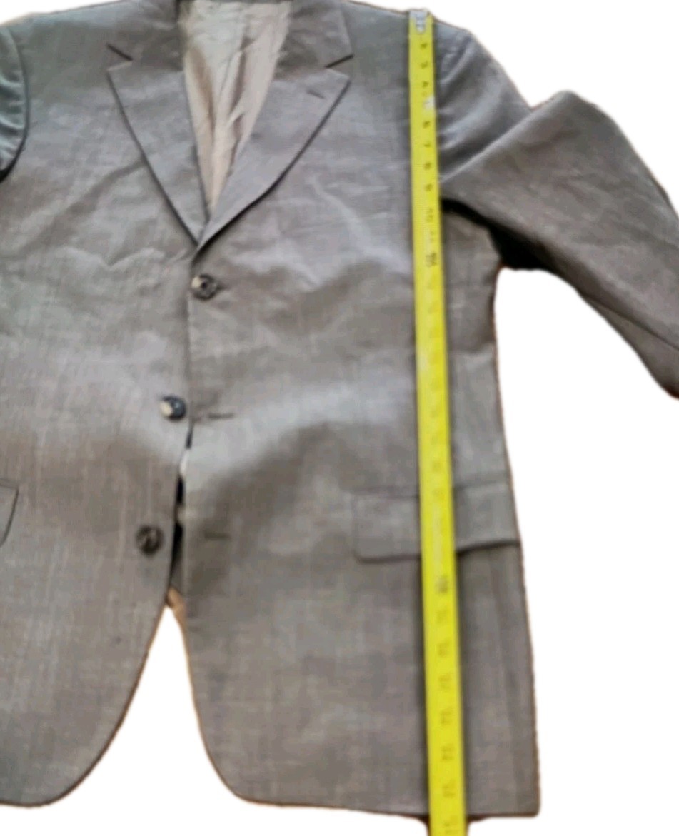 HUGO BOSS Men’s Gray Virgin Wool Single-Breasted Suit Jacket 42L Double-Vented