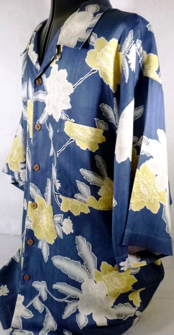 Tommy Bahama-Mens Hawaiian Shirt-Large-Blue Floral-Casual Button Down-100% Silk