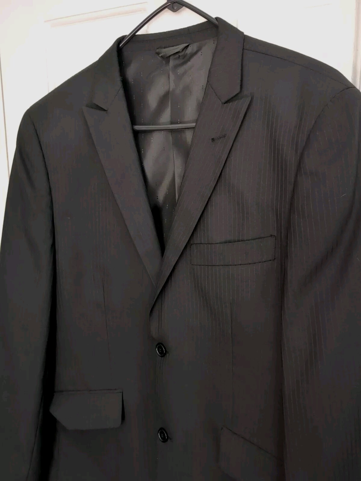 Black Pin Stripe Men’s Suit Jacket 40R Slim Fit Lineage Milan NY 40 R