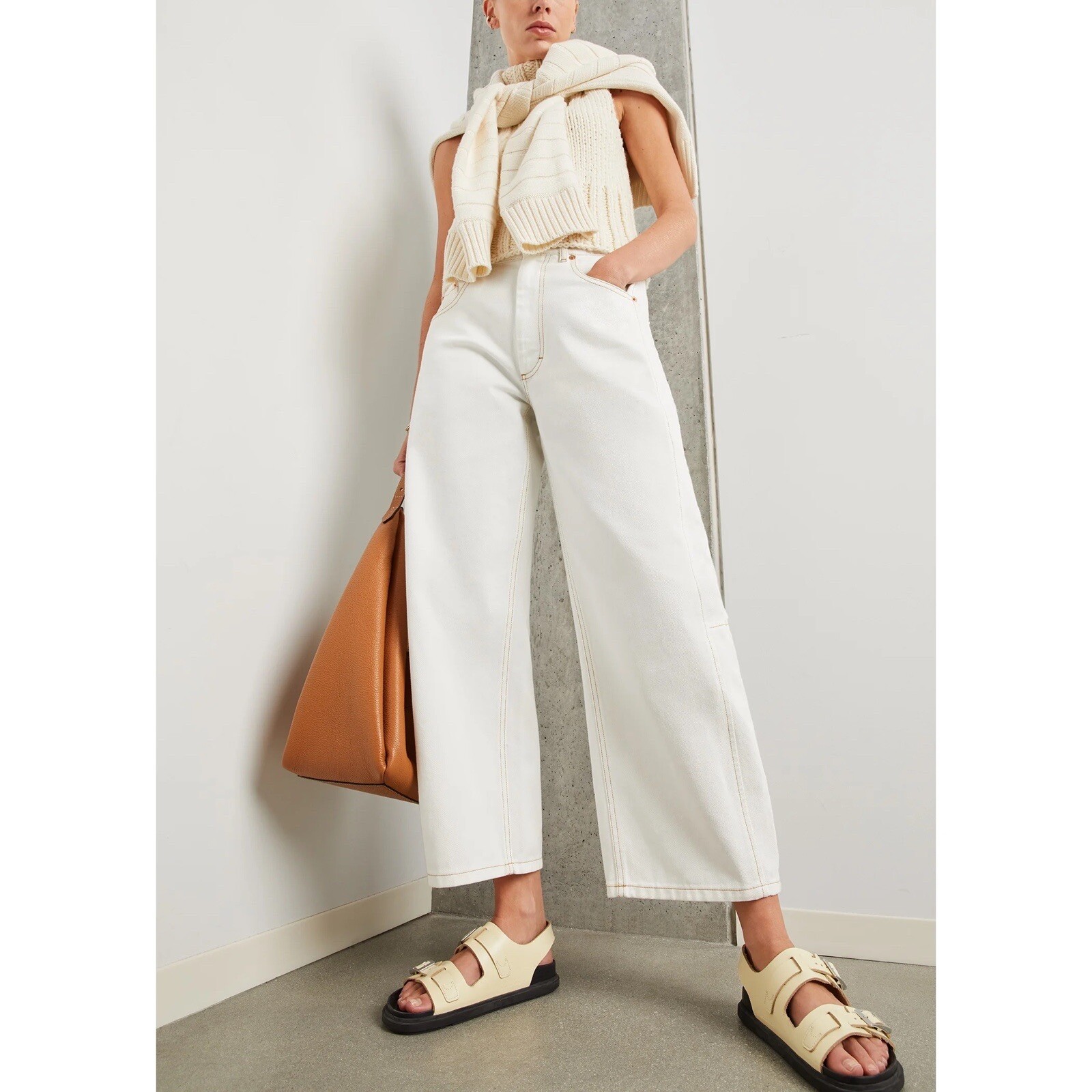 GWYN G. Label by Goop Armen Curved Barrel Wide Leg White Jeans Sz 26