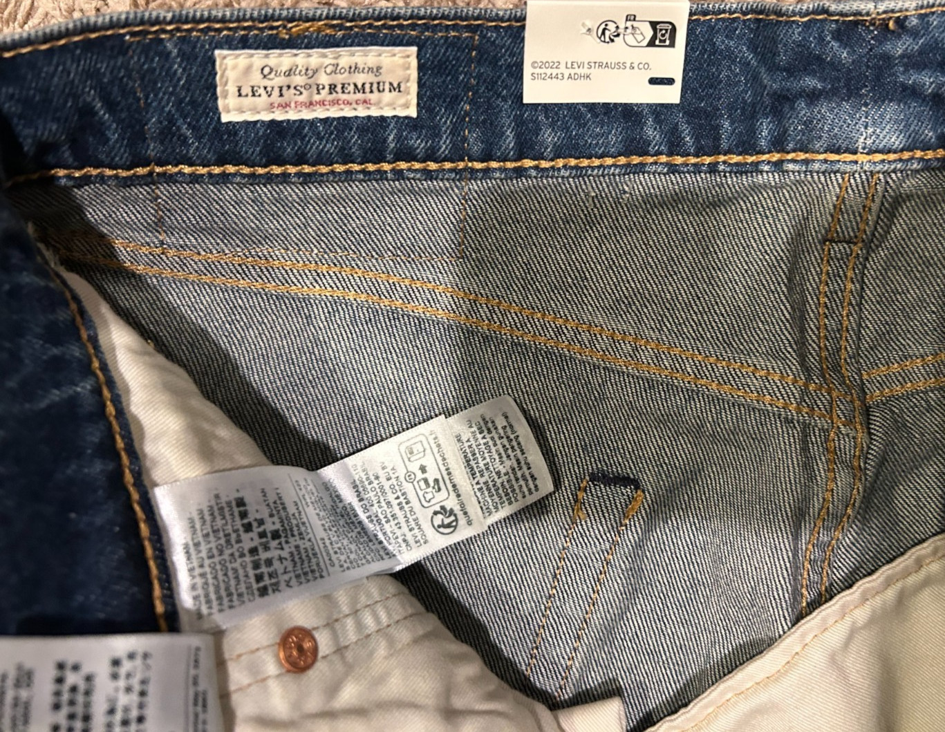 Levi’s Premium 502 Regular Taper Fit Selvedge Jeans WStretch Sizes NWT 1654