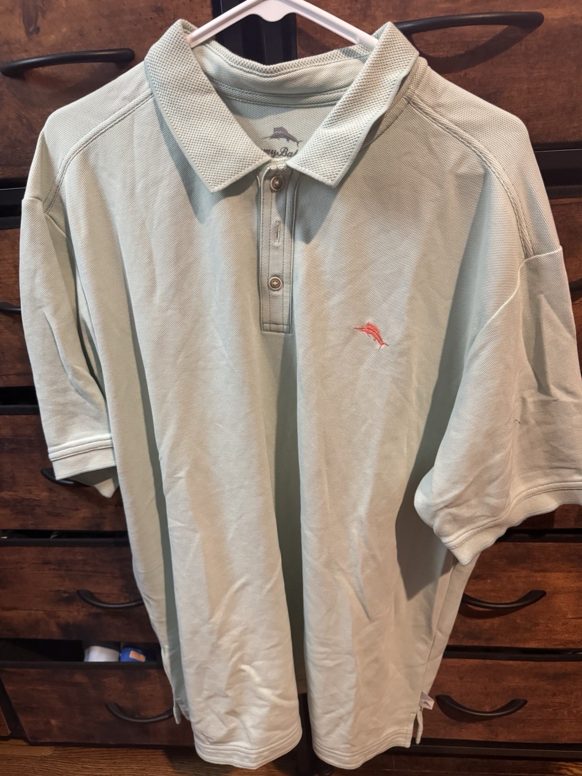 Tommy Bahama Men’s XL Light Blue Solid Knit Polo Shirt Marlin Logo Short Sleeve