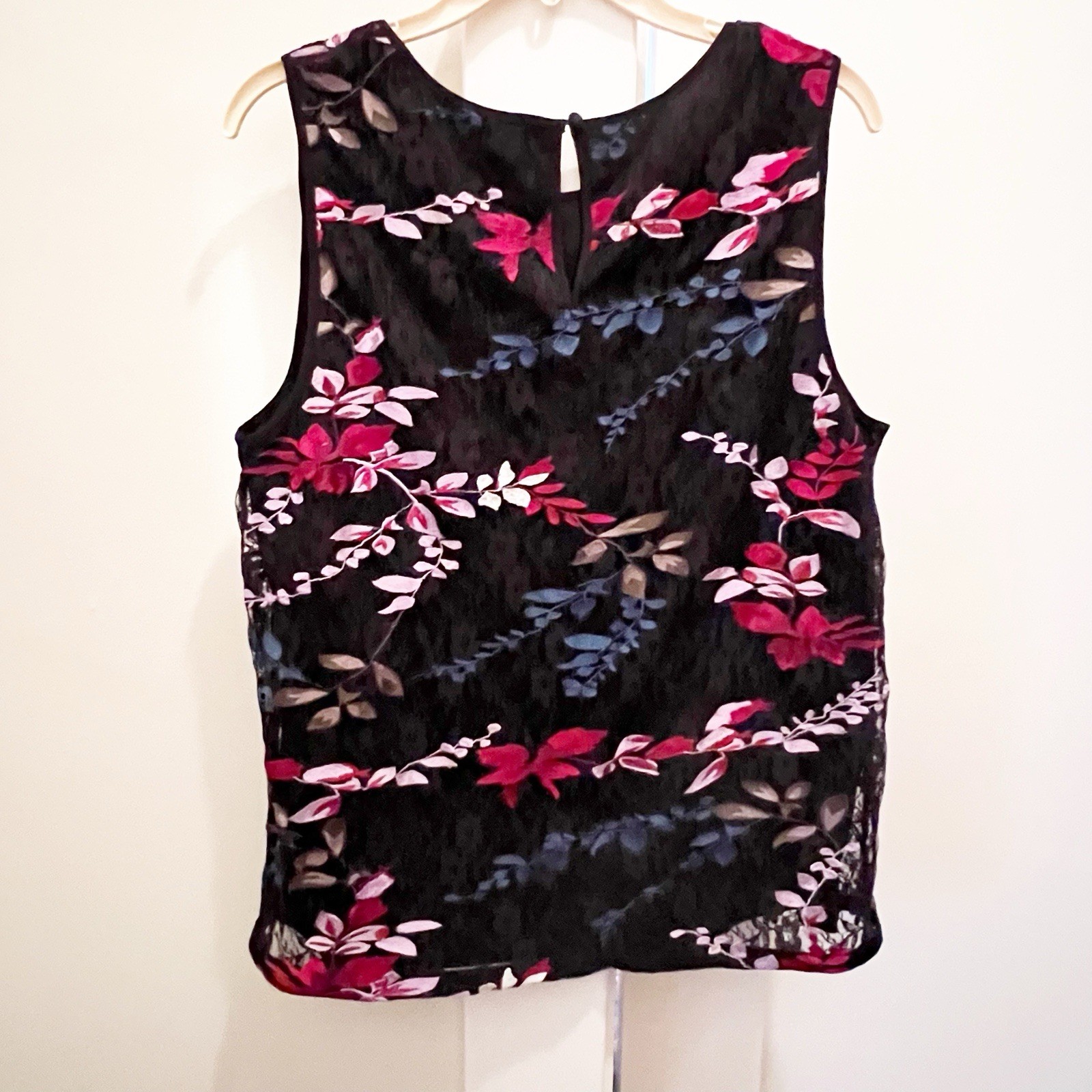 Lucky Brand Floral Lace Embroidered Tank Top Large Nylon Polyester Rayon Black