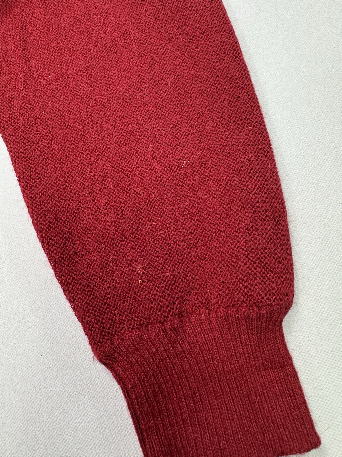 Garmany Sweater Mens Large 100% Alpaca Red Pullover Casual V-Neck Classic