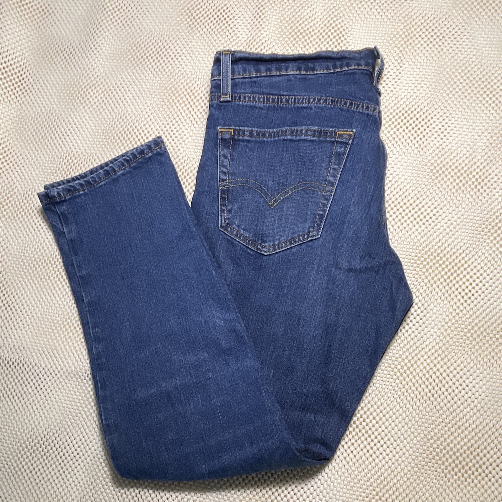 Levi’s 511 Men’s 32×30 Blue Cotton Denim Jeans Slim Fit Low Rise 5-Pocket C04