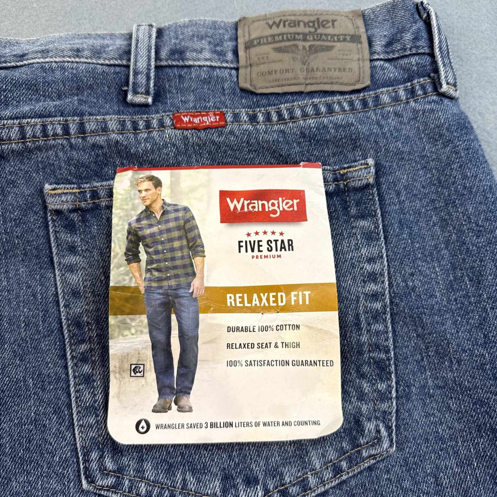 Wrangler Jeans Mens 46×30 Blue Five Star Premium Denim Relaxed Fit Workwear NWT