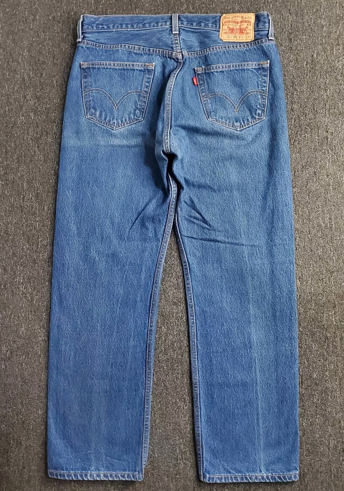 Vtg Levi’s 501XX Jeans Mens 36×32 Blue Straight Medium Wash Button Fly Fit 34×28