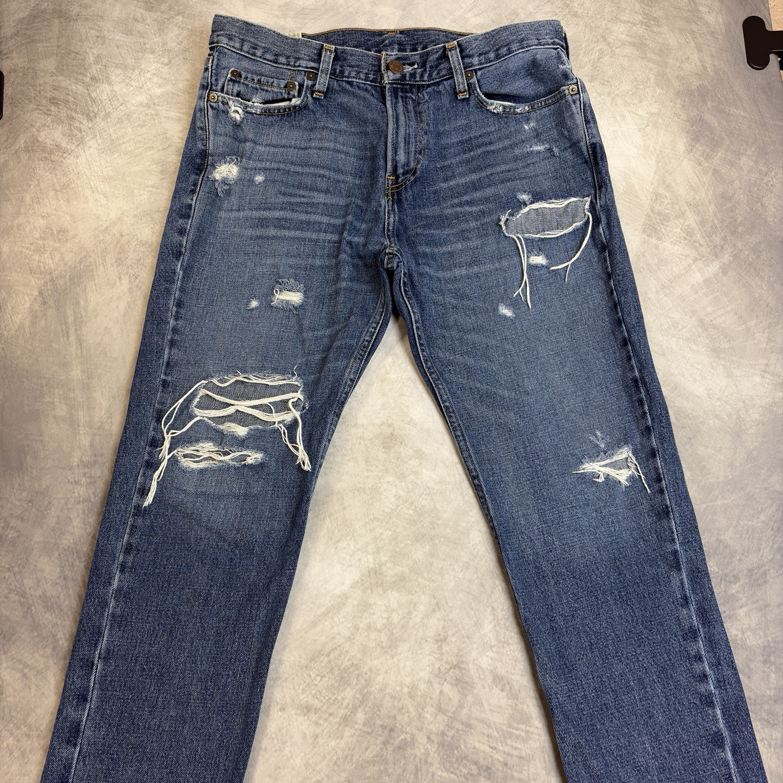 Hollister Jeans Mens 33×32 Distressed Slim Straight Blue Denim Frayed Hem