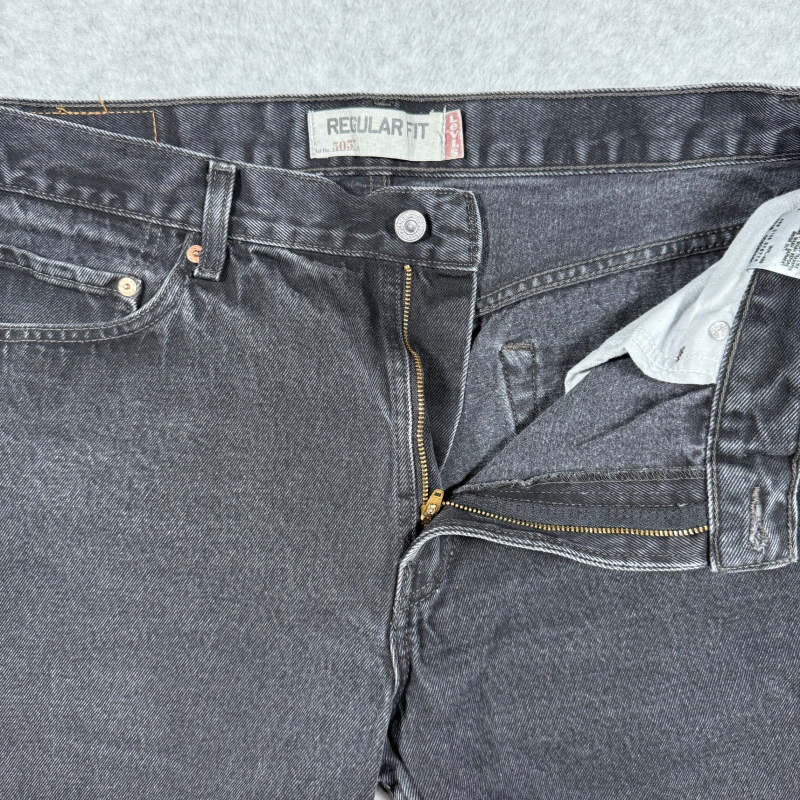 Levis 505 Y2k Regular Fit Mens Jeans Black Straight Leg Denim 36×30 (Fits 35×26)