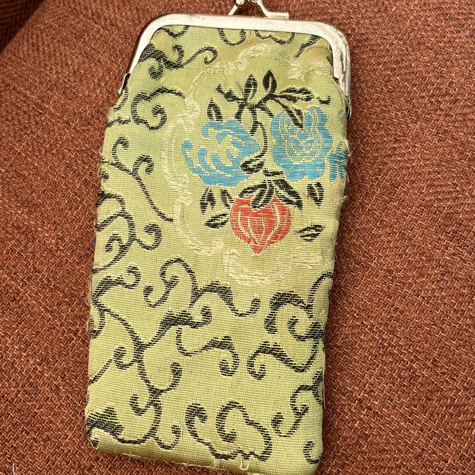 Vintage Cigarette Case Floral Print Kiss Lock Soft Fabric