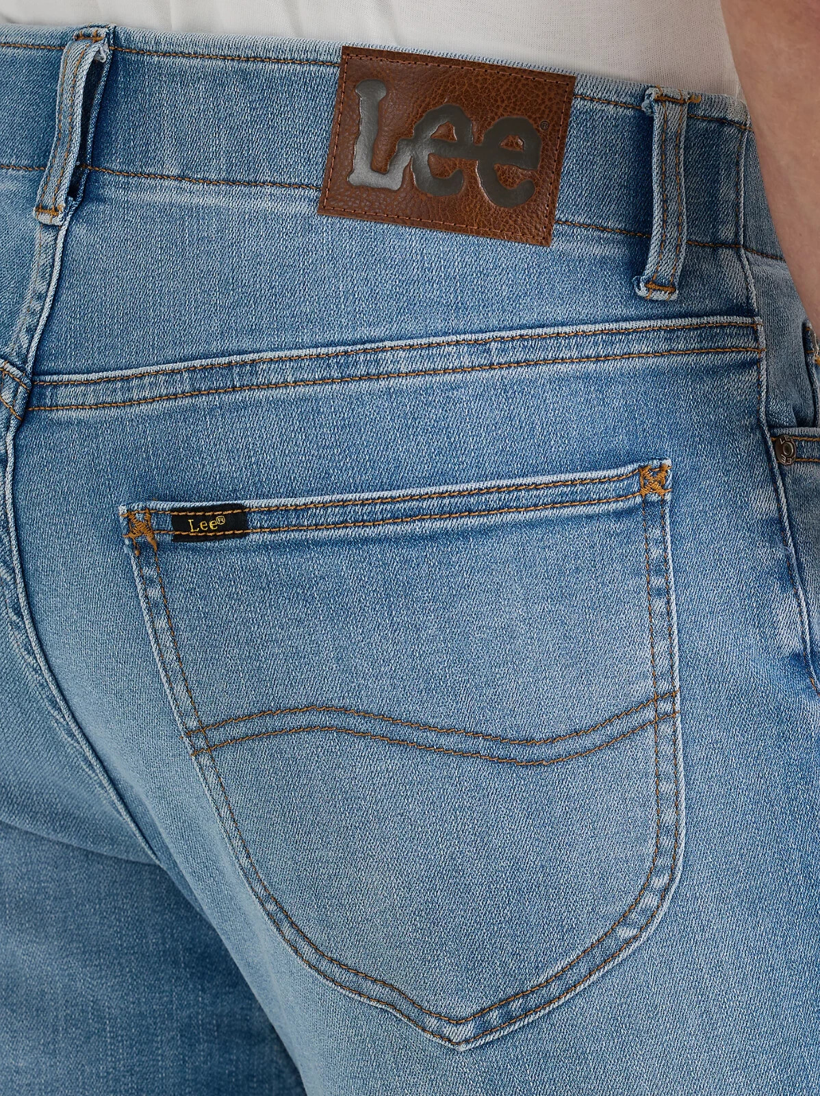 NWT Lee Men’s Extreme Motion Regular Bootcut Jeans Stretch Denim Flex Waistband
