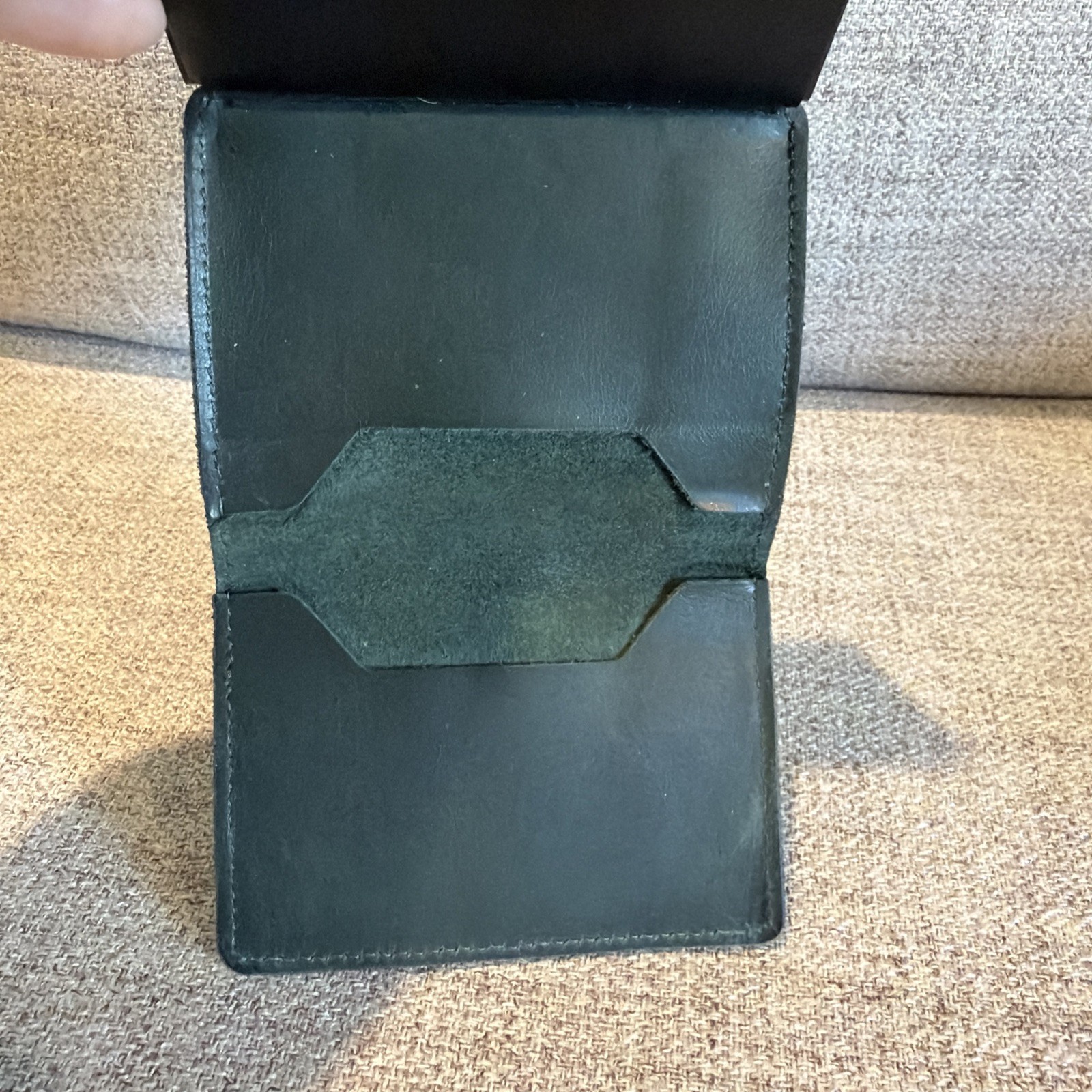 Secrid Slimwallet GREEN Leather Gently Used