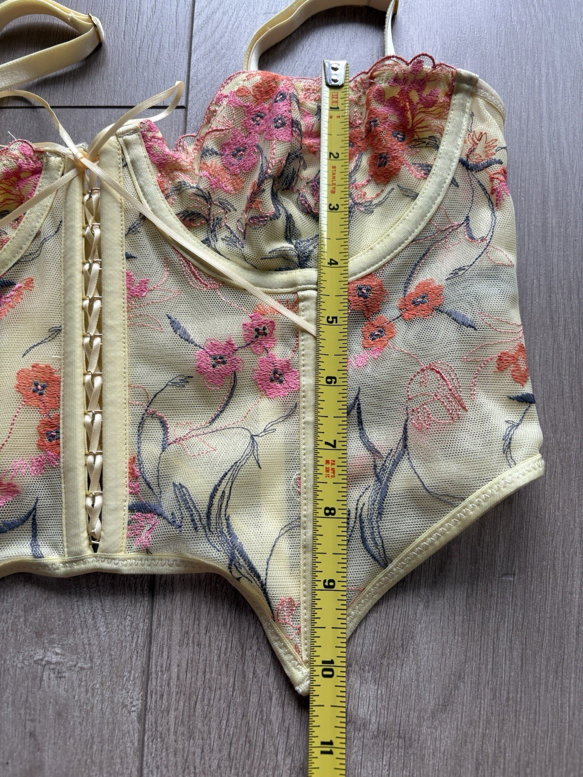 Flora Embroidered Bustier Top In Yellow, Women’s At Urban Outfitters Size M (