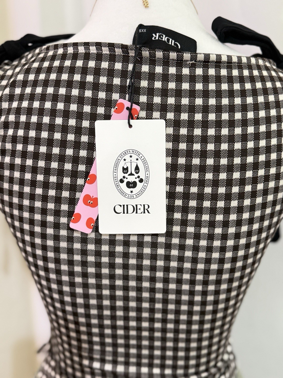 CIDER Women’s Gingham Tie Shoulder Top XXS Black White NWT