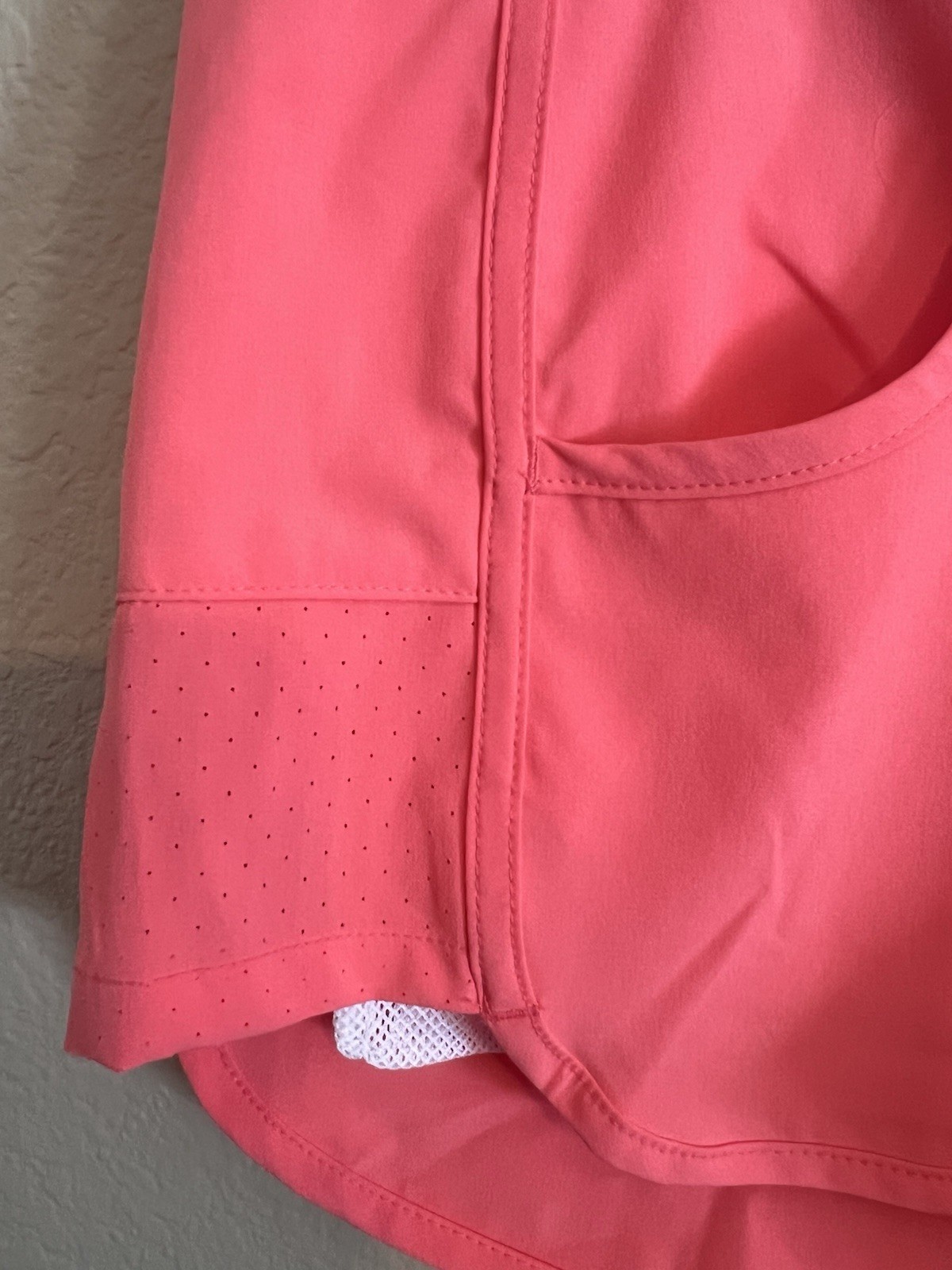 NWT Women’s Magellan Size XS FishGear Caddo Lake Shorts Coral/Salmon Pink