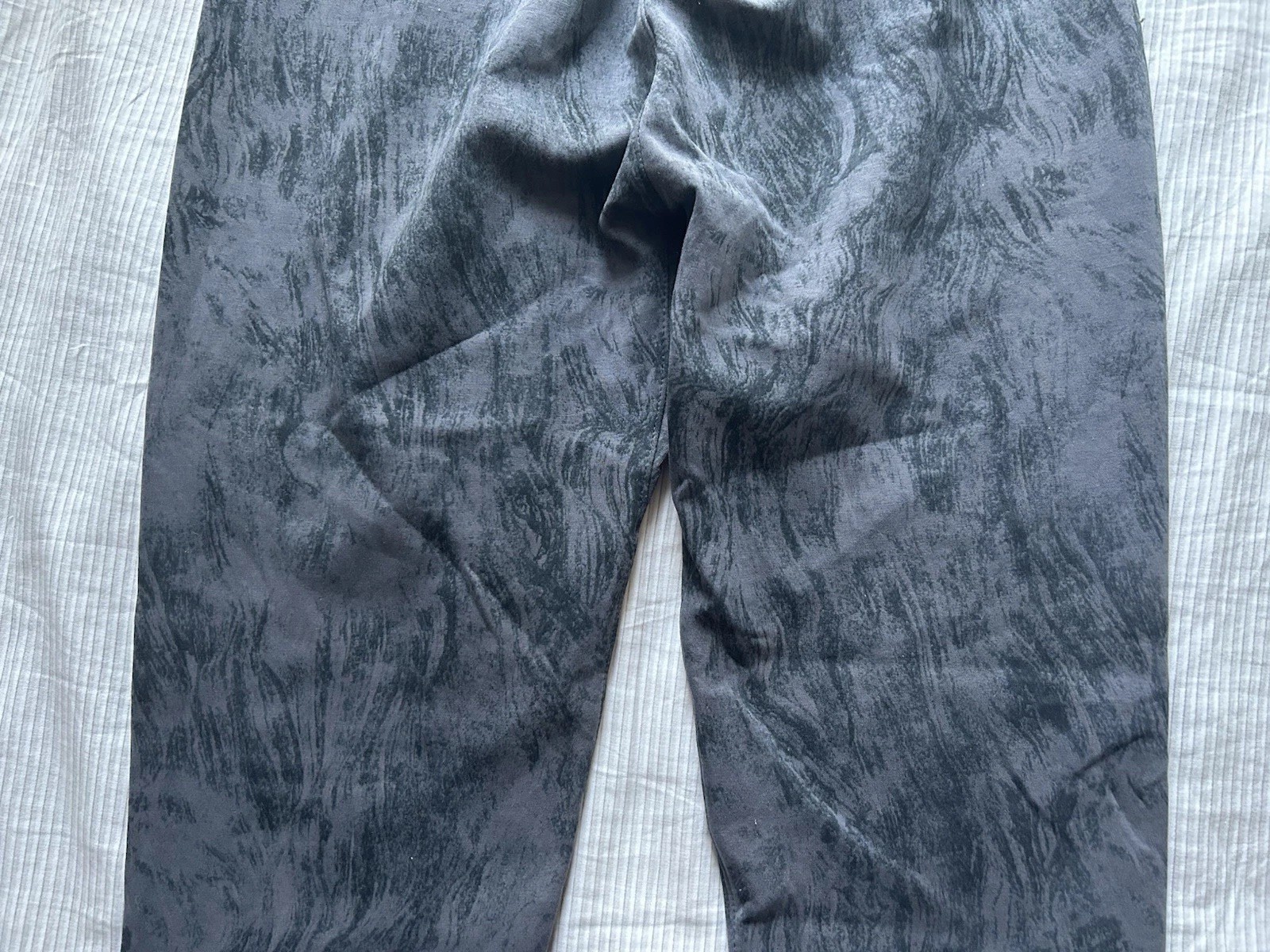 NWT Old Navy Active Dynamic Fleece Jogger Sweats Gray/Black Pattern Women’s Sz S