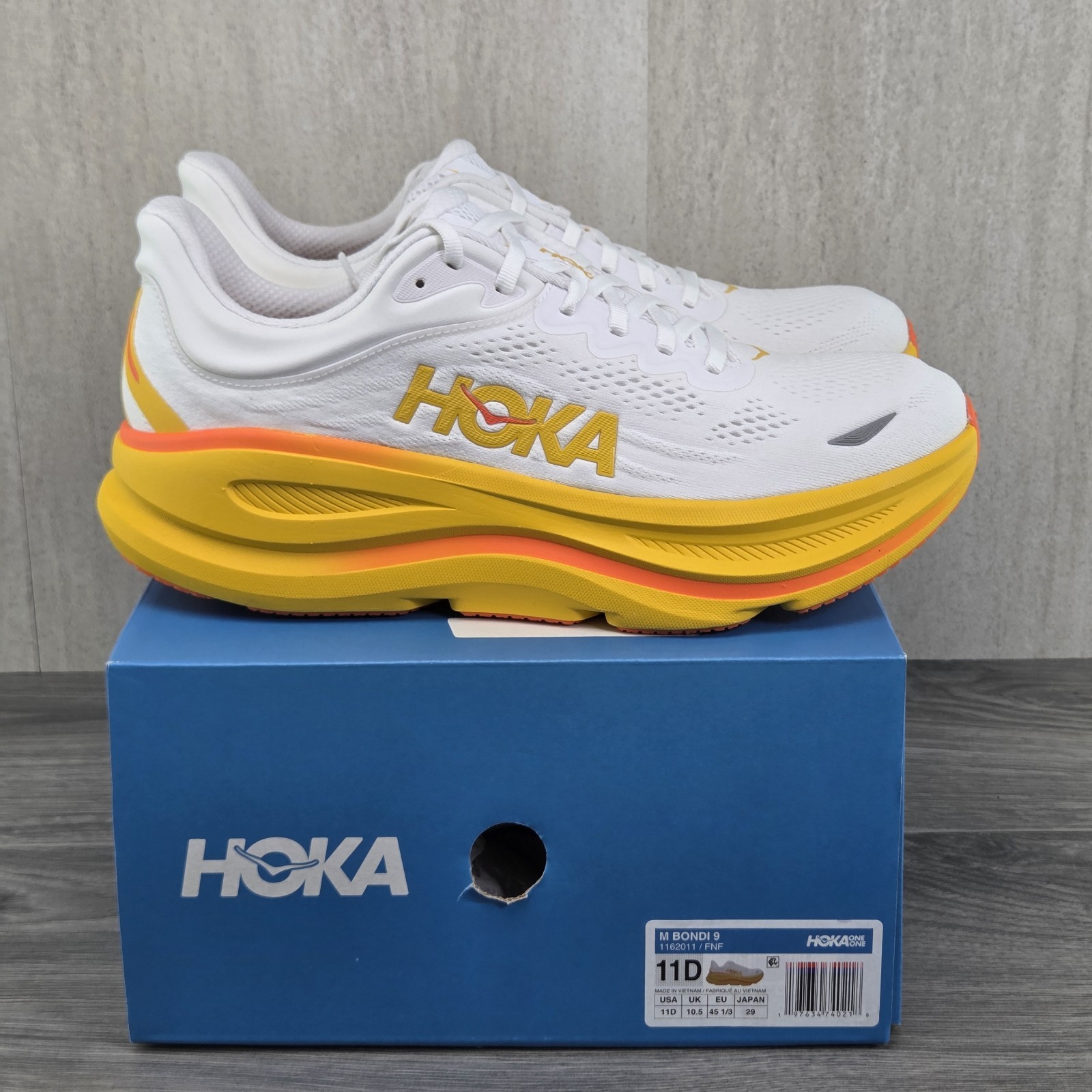 Hoka Bondi 9 Size 11 Mens Frost White Orange Running Shoes $175