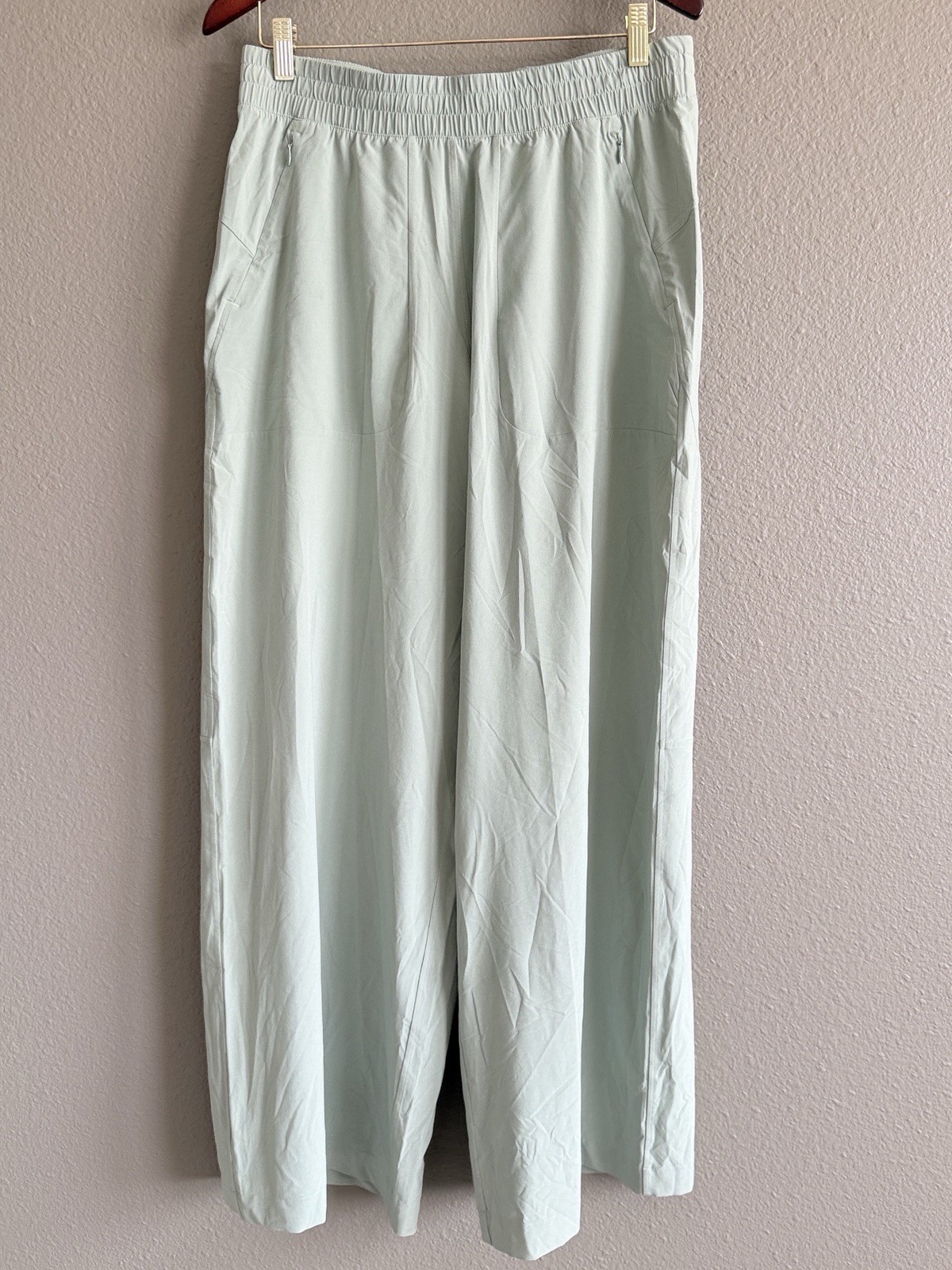 Lululemon Lightweight Swift Mid-Rise Wide-Leg Pant Palm Court Size 10