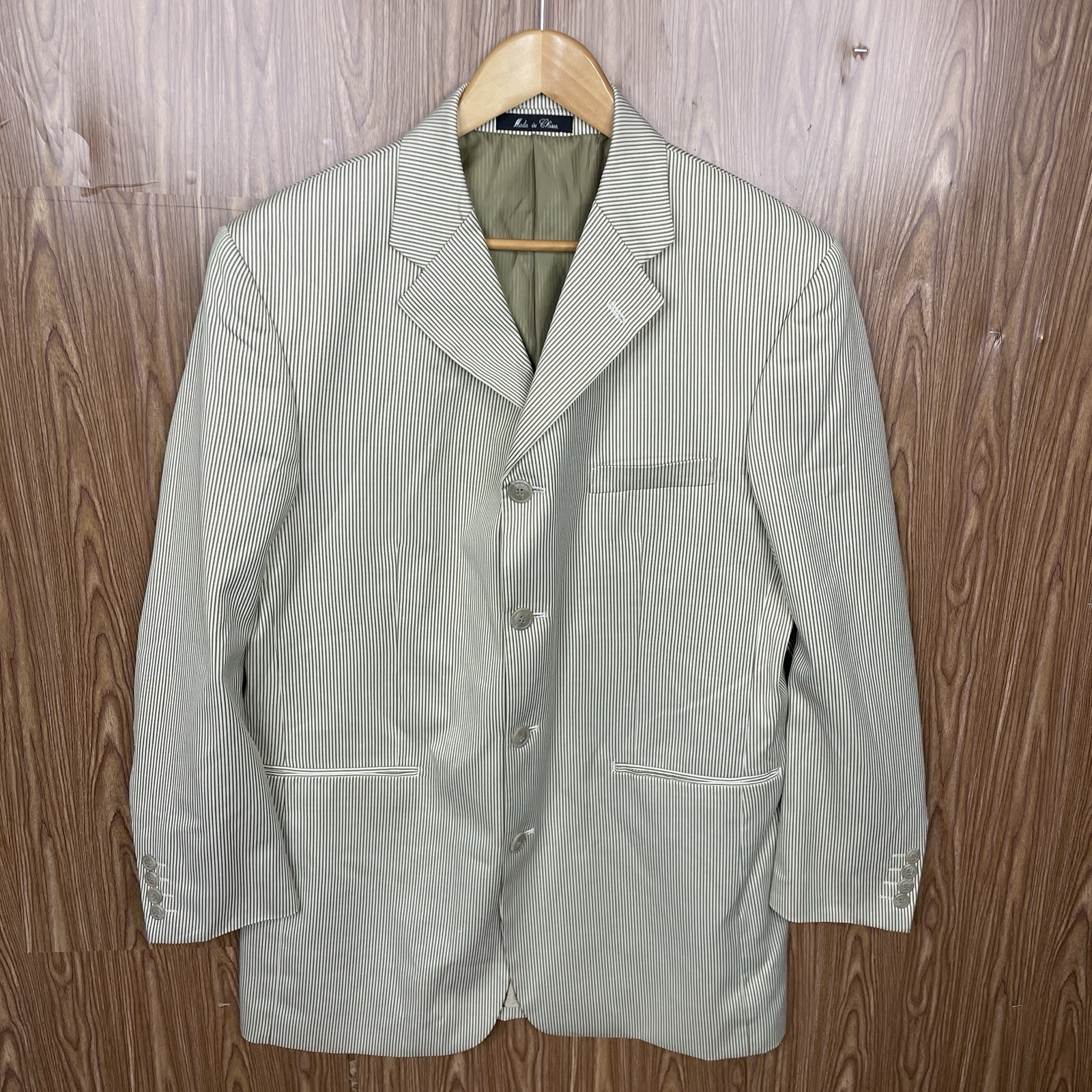 Lineage Sport Coat Mens 42L Gold White Striped Rayon Polyester Four Buttons