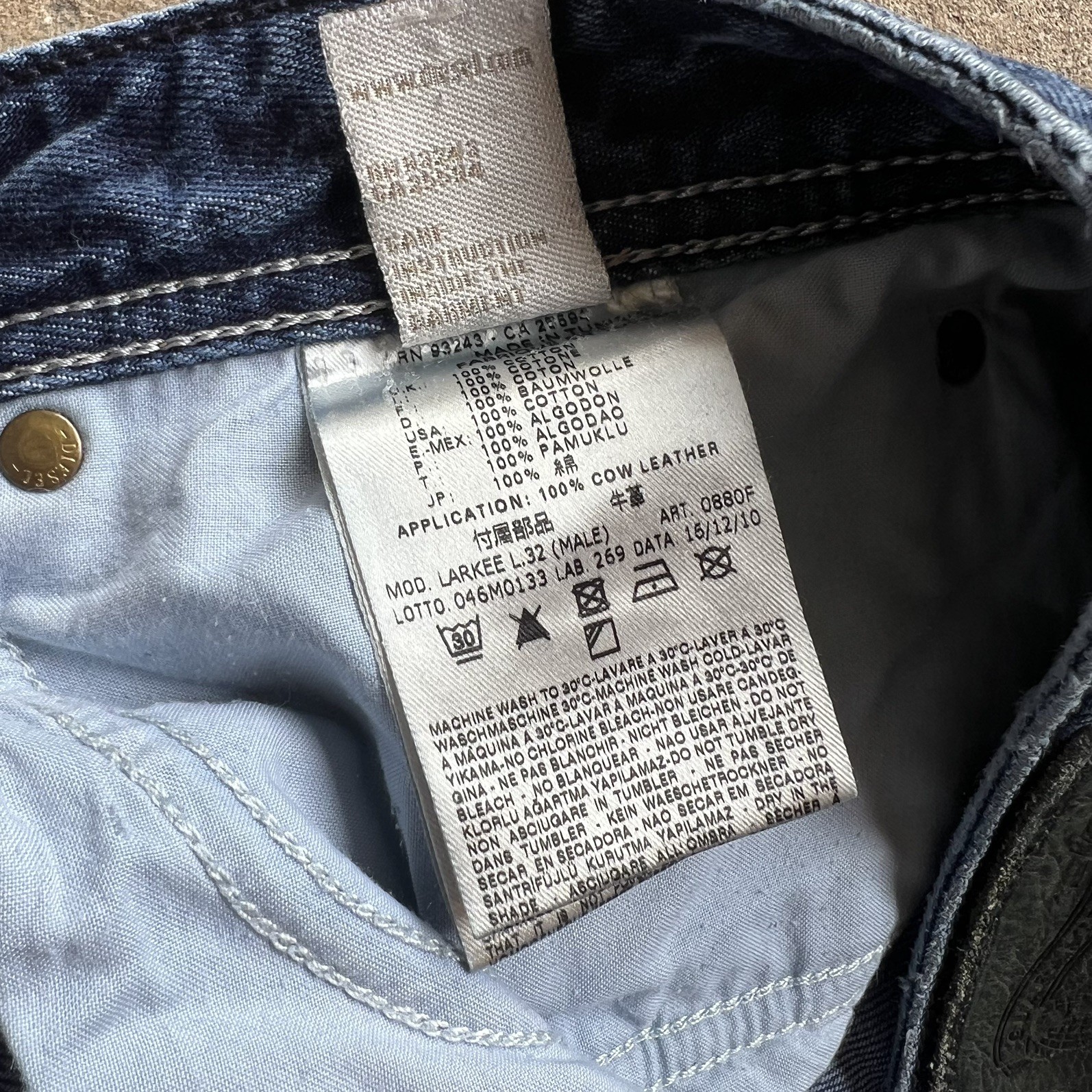 Diesel Larkee Regular Straight Jeans Mens 34×32 Blue Indigo Wash 088OF Cotton