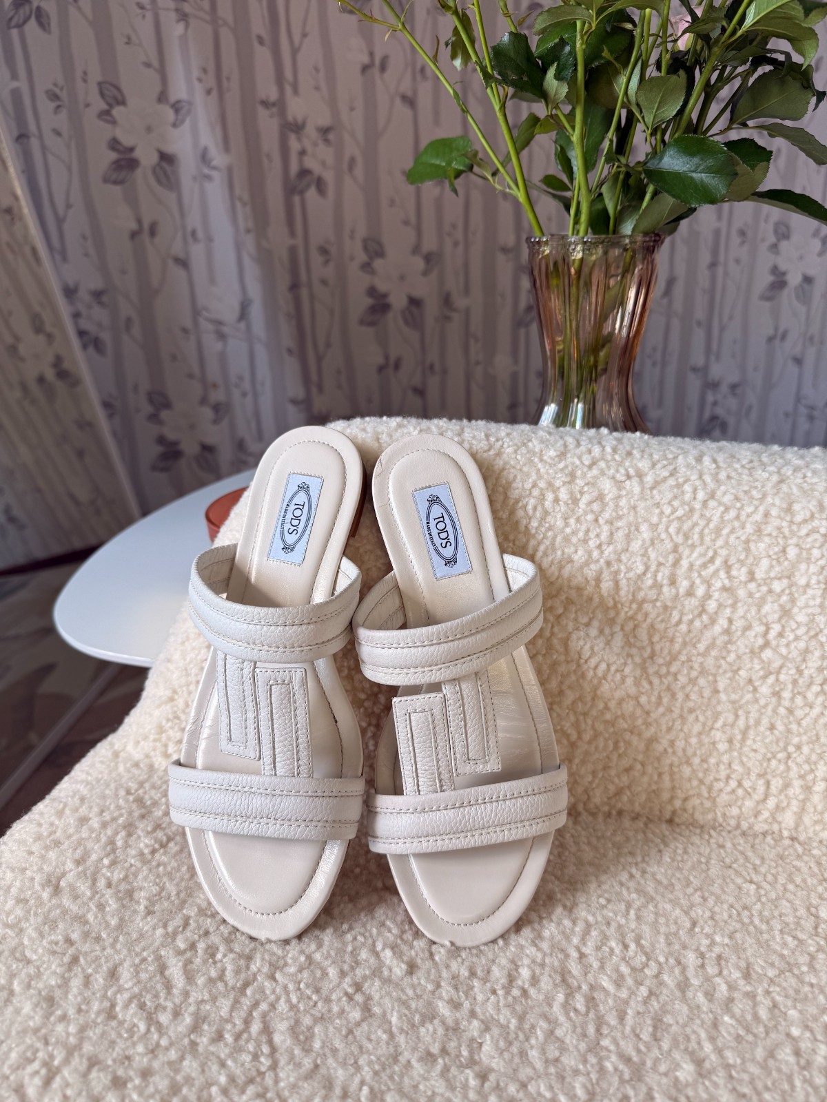Tod’s Double T Flat Leather Sandals White Size 38
