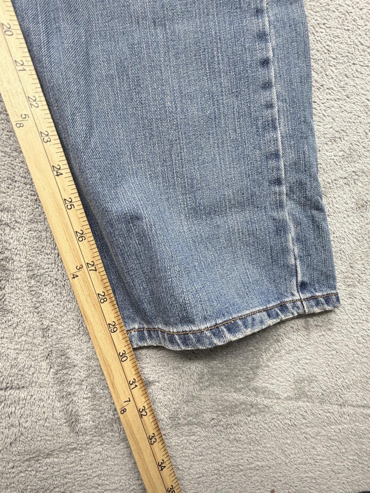 Levis 569 Jeans Mens Measured 30×30 Blue Loose Straight Classic Denim Zip Fly