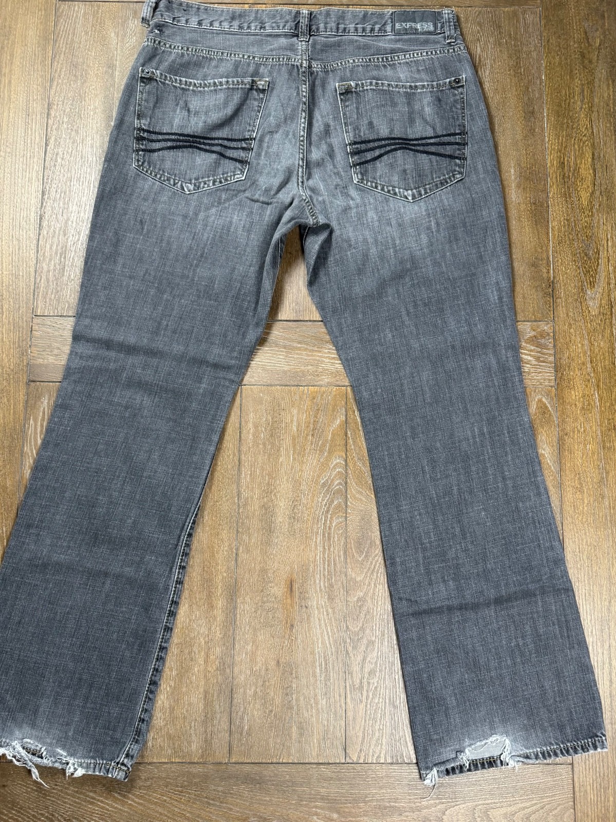 Express Jeans Men’s Size 33×34 Distressed Gray Bootcut Loose Raw Hem