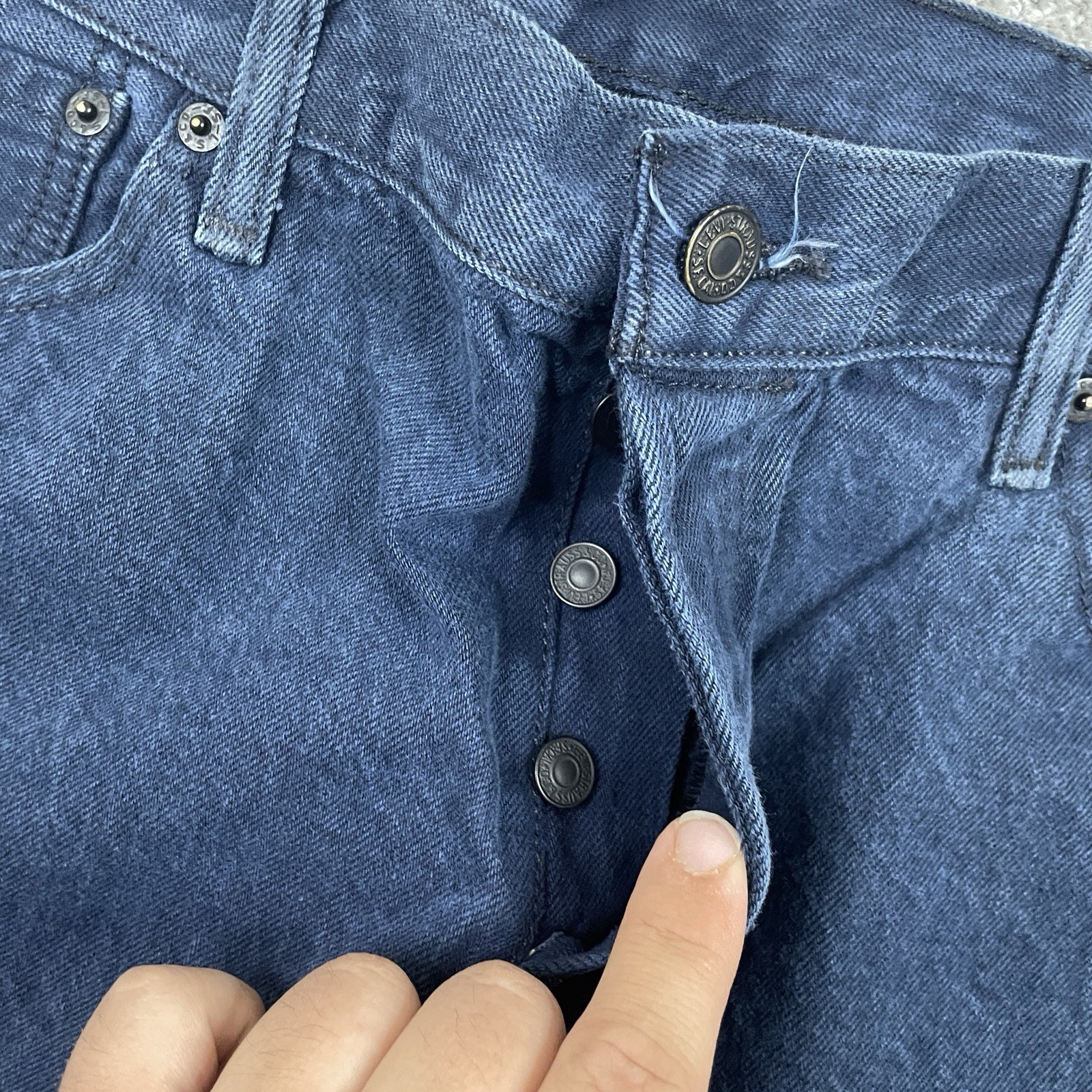 Levis 501XX Shrink To Fit Jeans Mens 38×32 (Fit 35×30) Button Fly Navy Dark Wash
