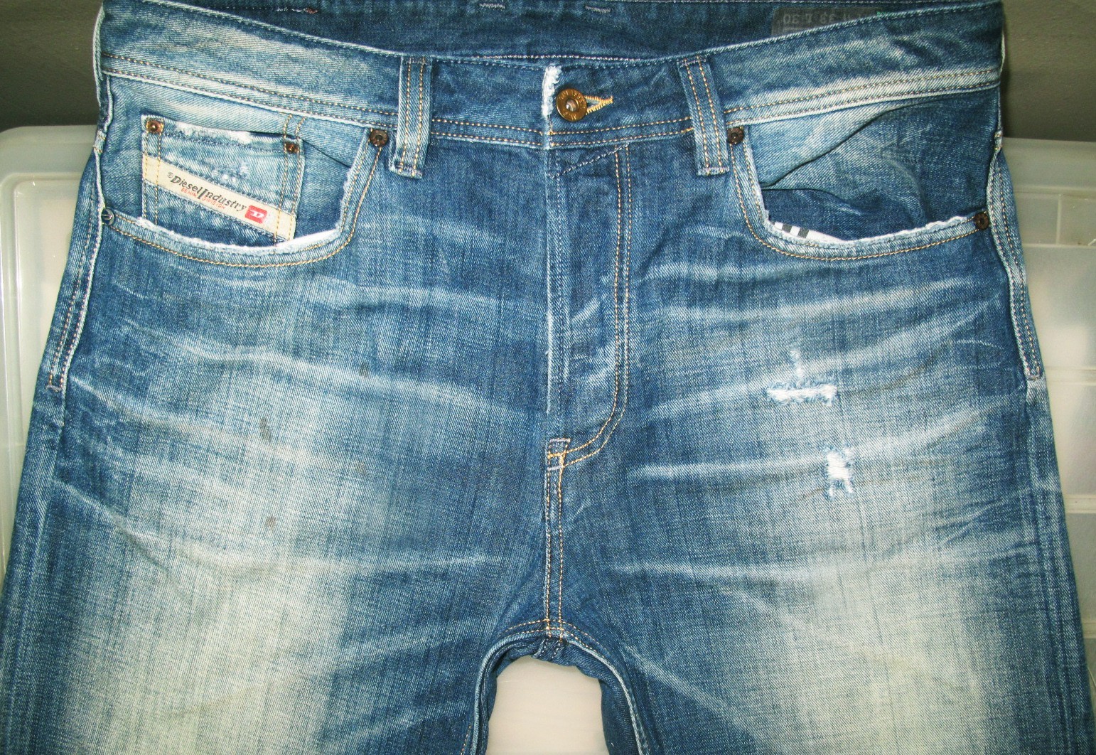 HOT ITALY Men’s DIESEL @ LARKEE RELAXED 882D EYECONS STRAIGHT Denim Jeans 33 x29