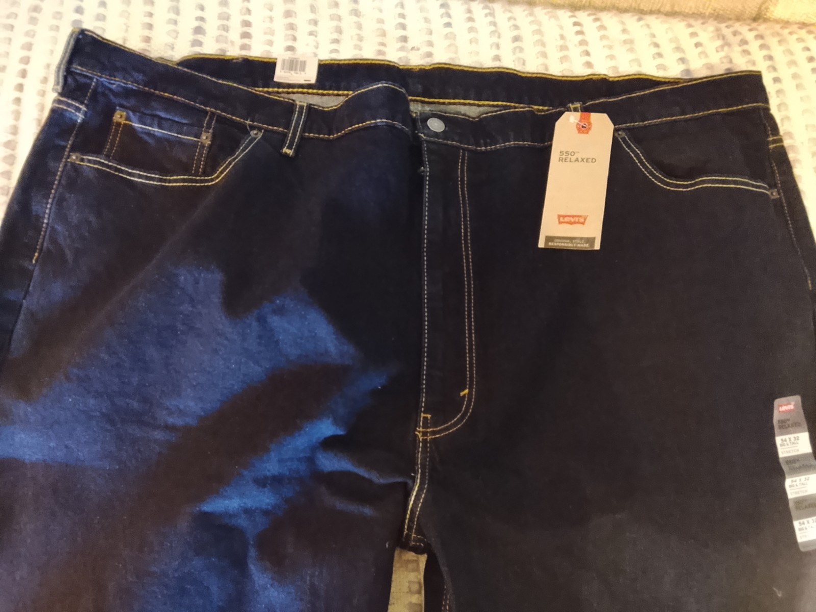 Levi’s 550 Relaxed Fit Jeans Men’s 54×32 Dark Wash Stretch Big & Tall NWT