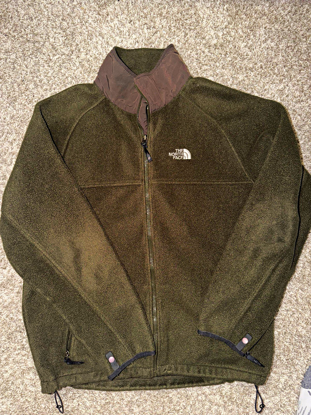 The North Face Men’s Green Solid Full Zip Fleece Jacket Stand-Up Collar L