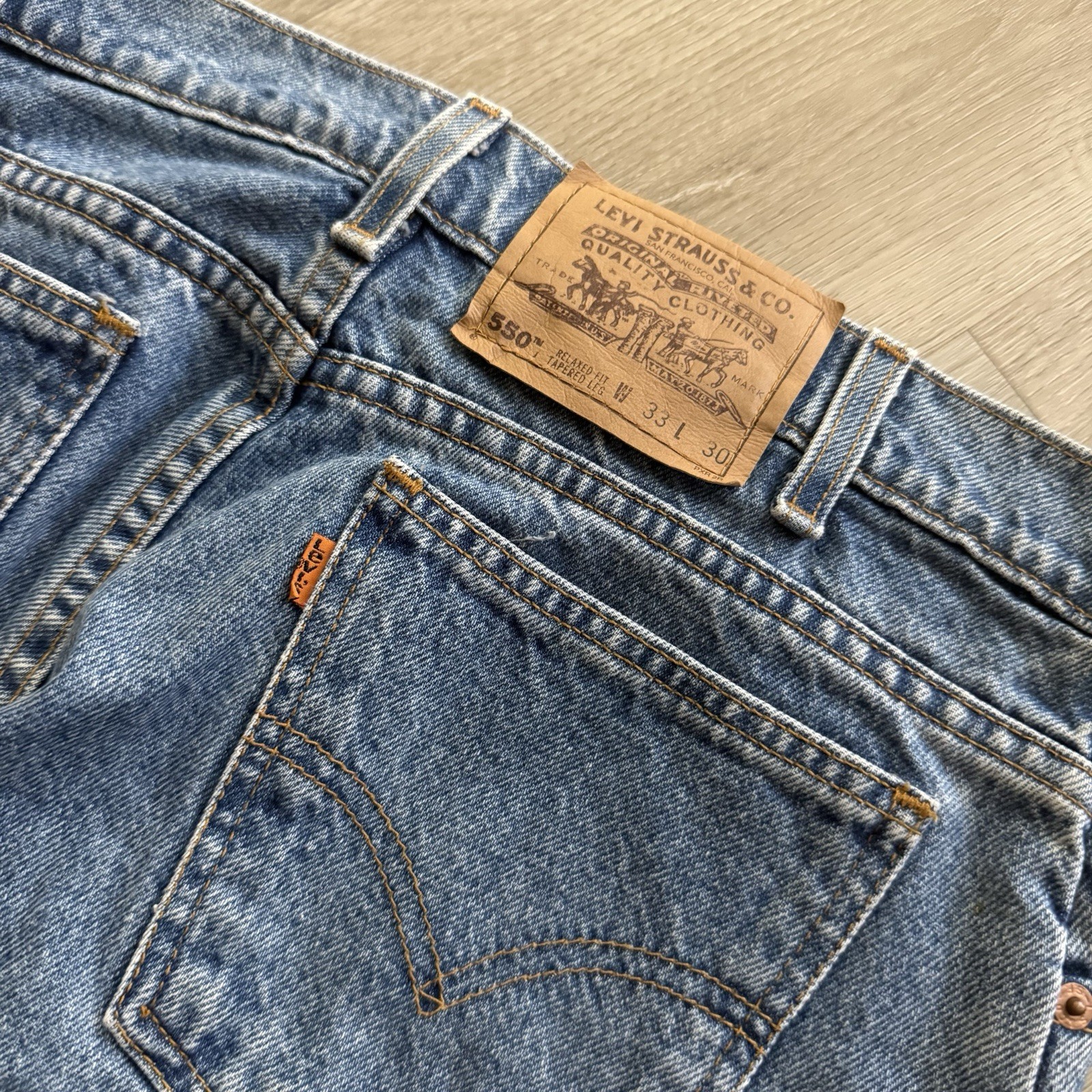 Vintage Levis 550 Jeans Mens 33×30 Blue Relaxed Tapered Leg Denim Orange Tab