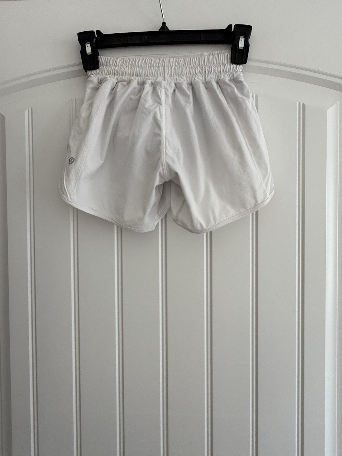 LULULEMON NYLON ELASTANE ELASTIC WAIST PULL ON SHORTS SIZE 0 TALL