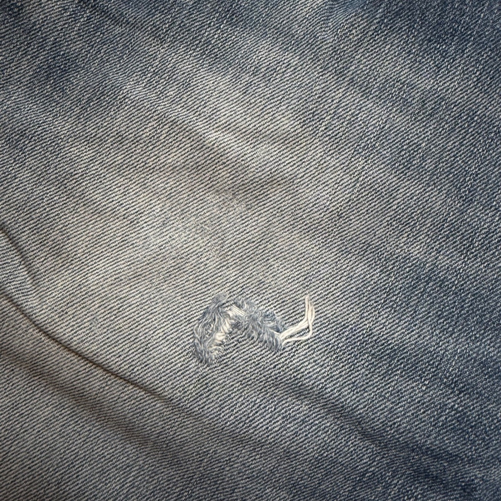 Diesel Larkee Jeans Mens 31×32 Blue Regular Straight Leg Distressed Wash 008J4