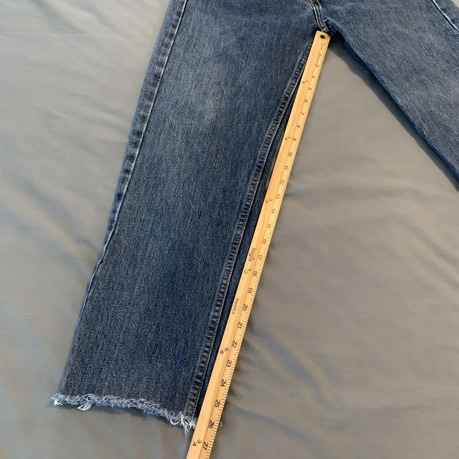 Levis 505 Jeans Mens 31×27 Blue Medium Wash Straight Leg Raw Hem Denim Pants