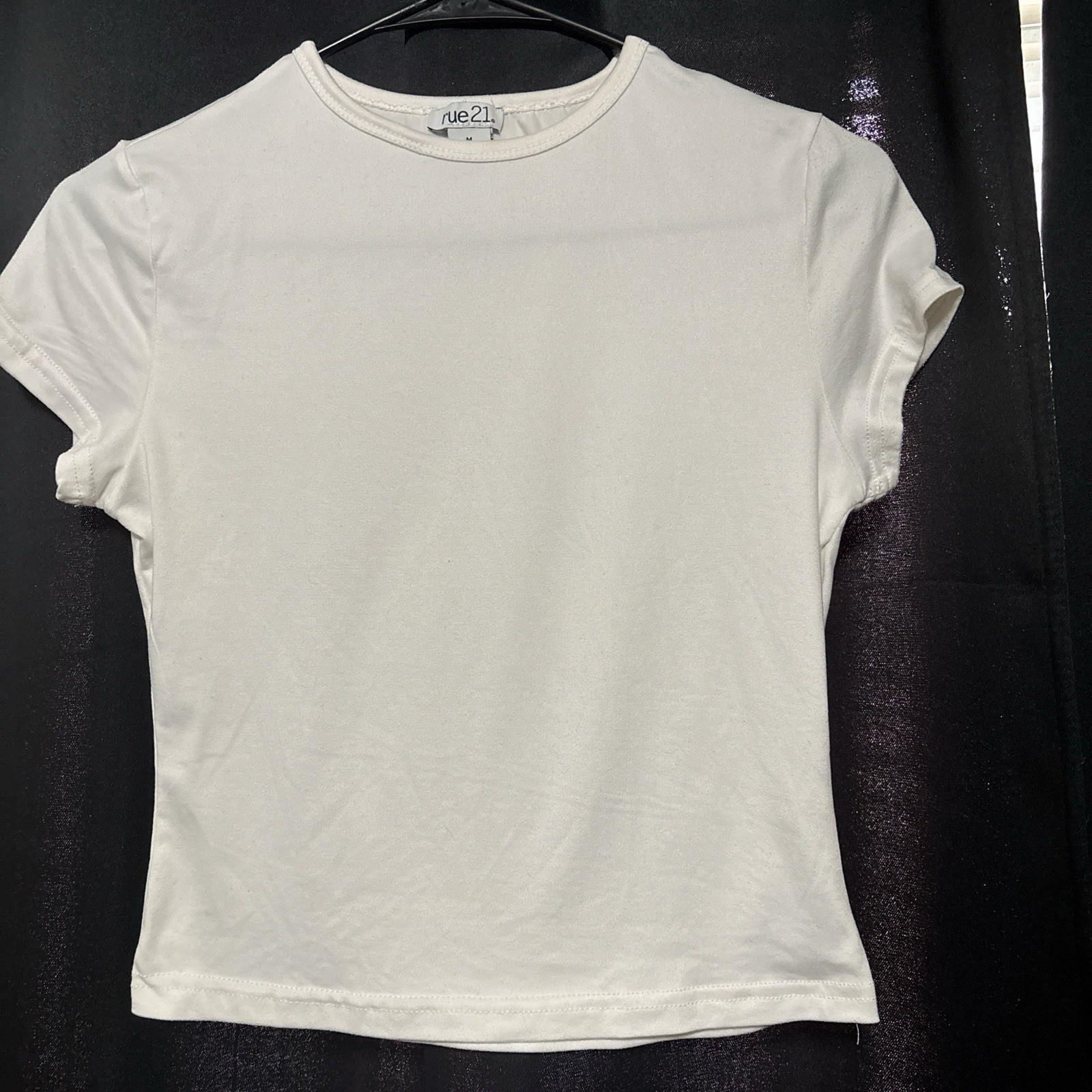 rue21 Women’s White Solid Knit Crew Neck Short Sleeve Basic T-Shirt M